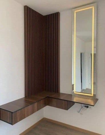 مرآة ديكورية مضيئة